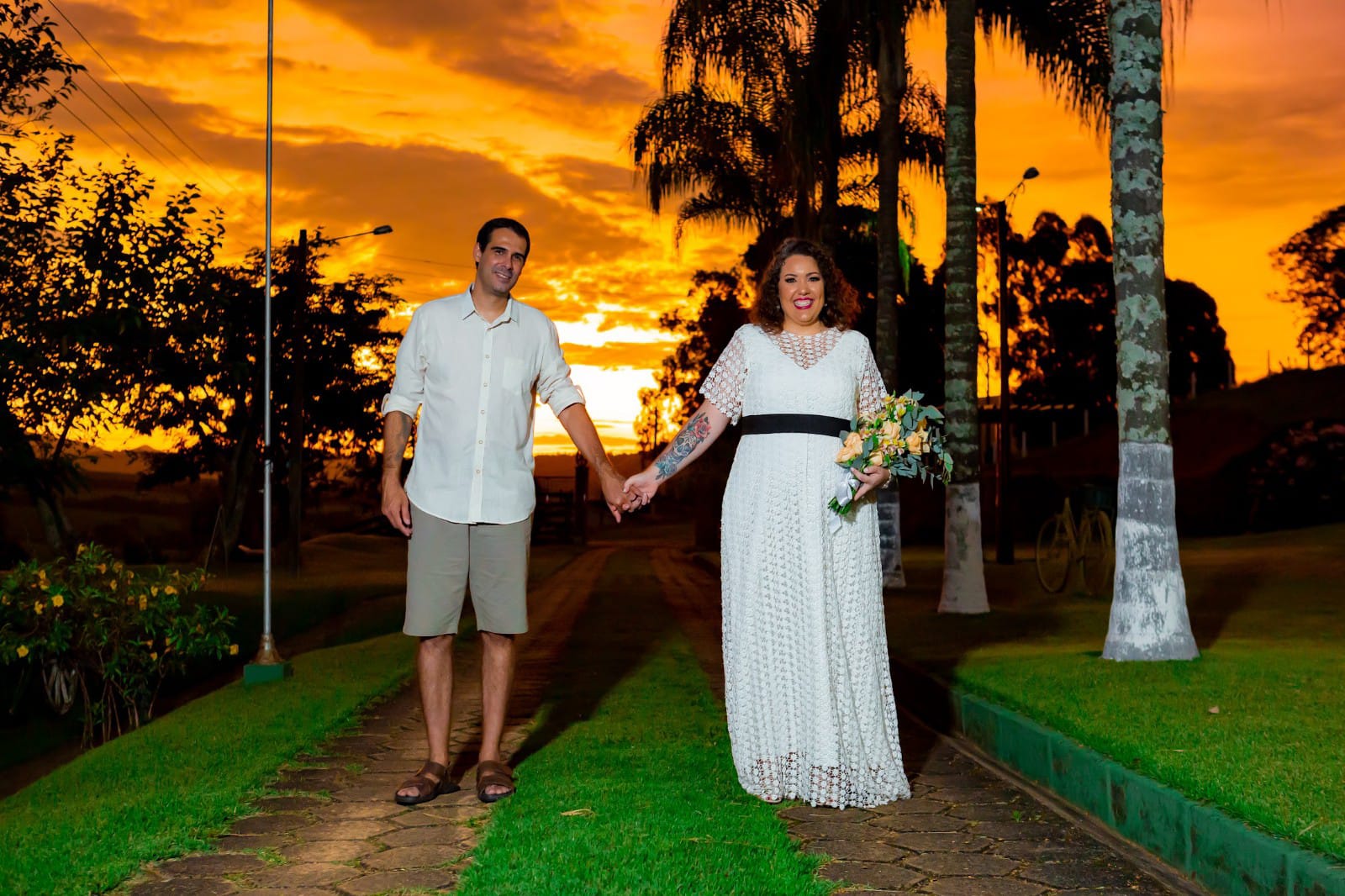 Casamento no campo vestido noiva plus size